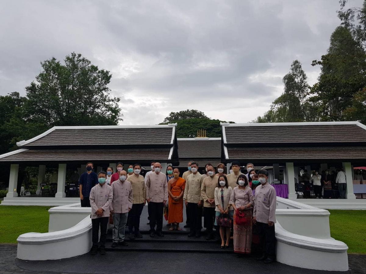 ร่วมพิธีร่วมพิธีทำบุญ อาคารลานบุญ ข่วงวัฒนธรรม