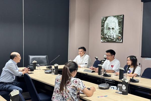 Uniserv CMU ให้การต้อนรับ ศูนย์การศึกษามหาวิทยาลัยเชียงใหม่ “หริภุญไชย” จ.ลำพูน ในโอกาสเข้าหารือการจัดหลักสูตรพัฒนาบุคลากรร่วมกัน 